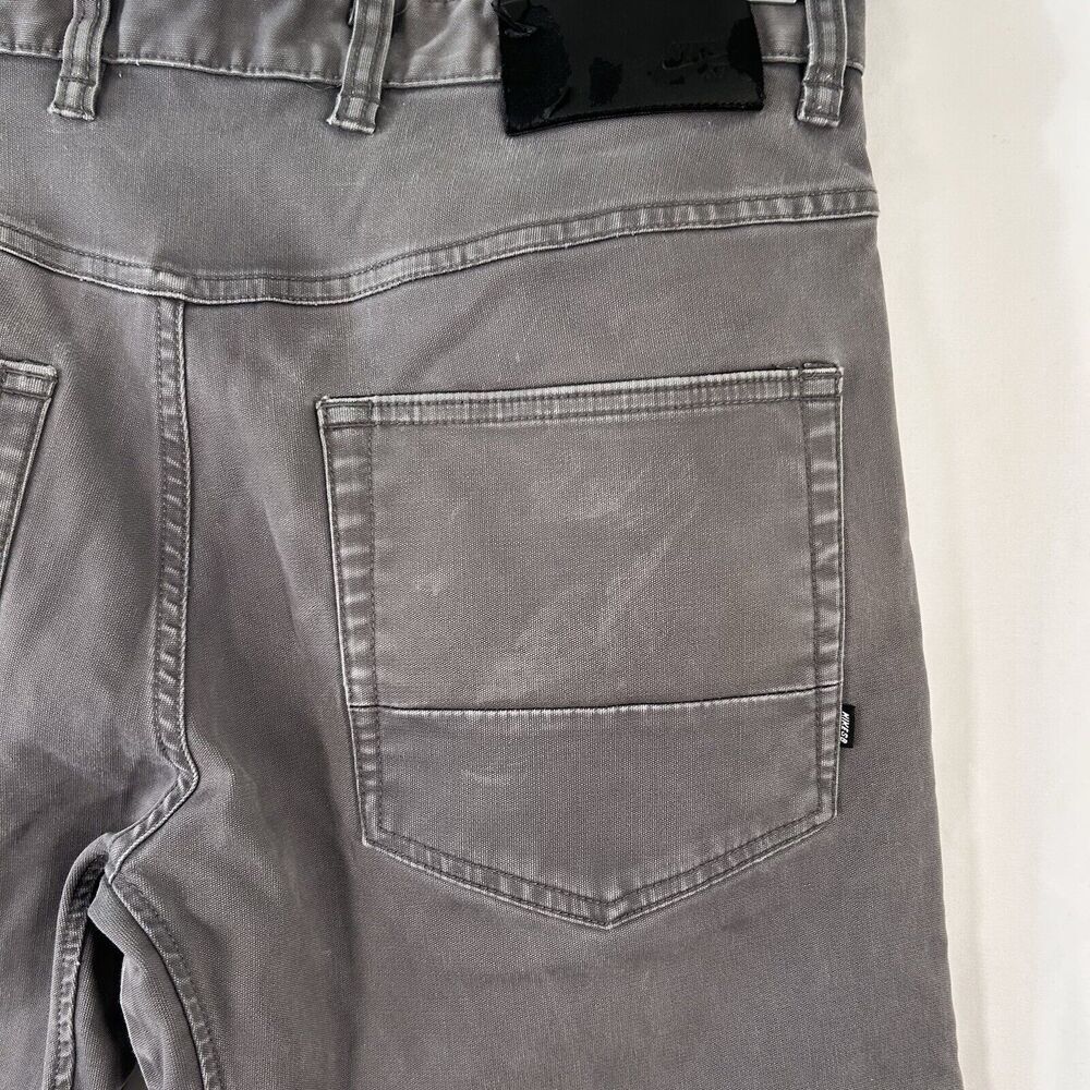Nike SB Jeans Men's 32 Grey Distressed Cotton Blend Button Zip Vented Flaws - Picture 12 of 14